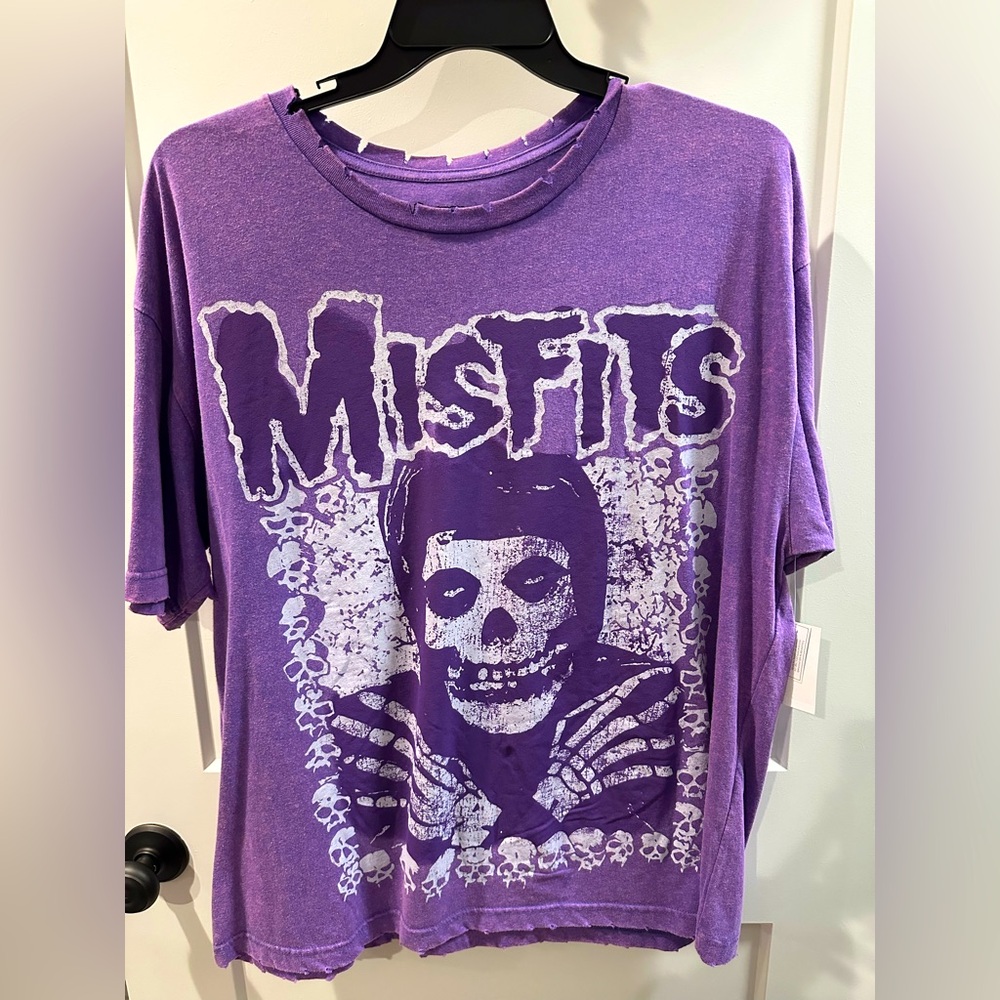 Distressed Misfits Band T-Shirt, Men’s L